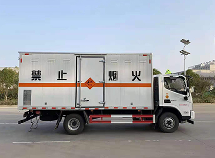 门源爆破器材运输车